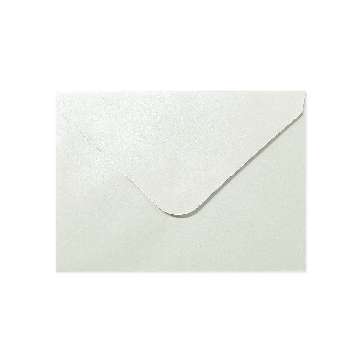 Ovojnica v barvi ostrige - Diamantna zaklopka 114x162 mm (C6)