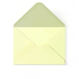 Slonokoščena kuverta s kladnim vzorcem 125 x 175 mm