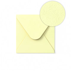 Slonokoščena kuverta s kladnim vzorcem 130 x 130 mm