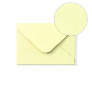 Slonokoščena kuverta s kladnim vzorcem 114x162 mm (C6)