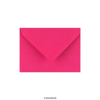 82x113mm C7 FUSCHIA PINK WALLET GUMMED PLAIN 100GSM