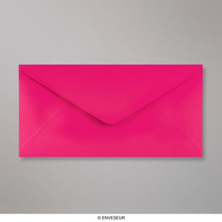 110x220mm DL FUSCHIA PINK WALLET GUMMED PLAIN 100GSM
