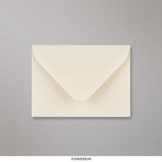 70x100mm Slonokoščena denarnica Gumirano Plain 100gsm tkane kuverte